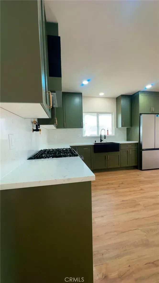 Property Photo:  2064 Myrtle  CA 90806 