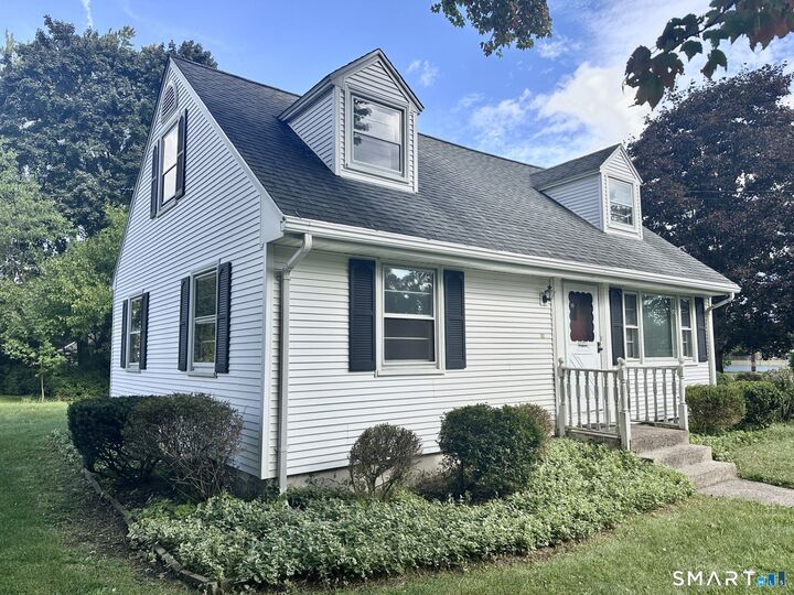Property Photo:  16 Bernside Drive  CT 06010 