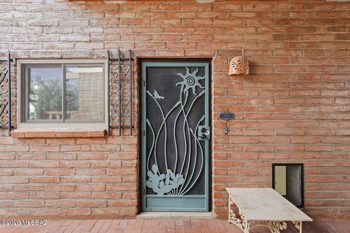 Property Photo:  1806 S Calle Montanosa  AZ 85622 