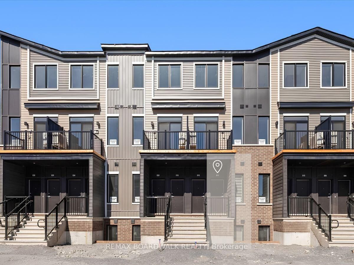 Property Photo:  814 Utopie Private  ON K1W 0M5 