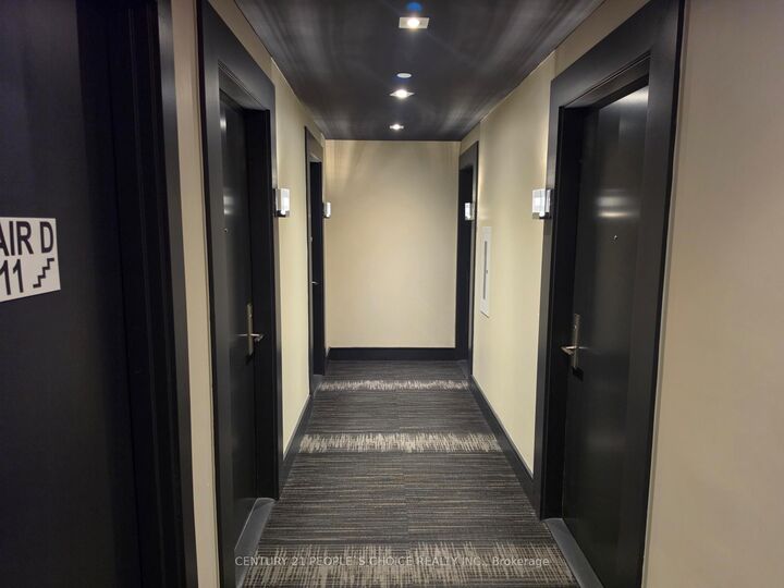 Property Photo:  290 Adelaide Street W 1105  ON M5V 1P6 