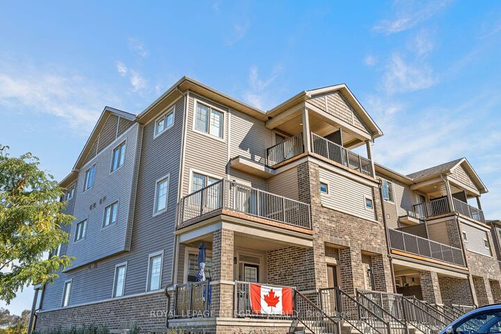 Property Photo:  303 Olivenite Private S  ON K2J 7J4 