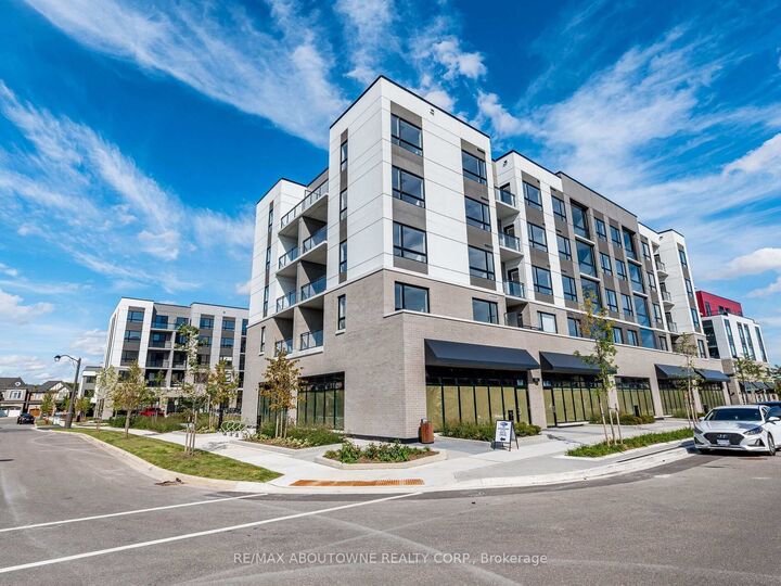 Property Photo:  3250 Carding Mill Trail 308  ON L6M 1L3 