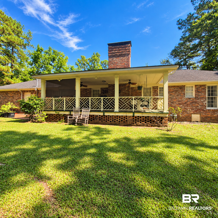 Property Photo: 106 Merriwood Drive AL 36401