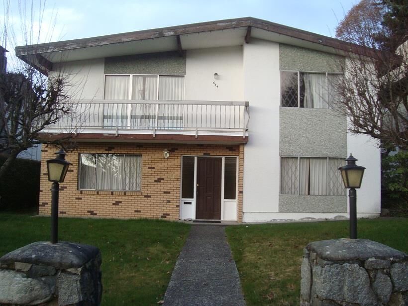 Property Photo:  644 W 14th Street Upper  BC V7M 1R2 