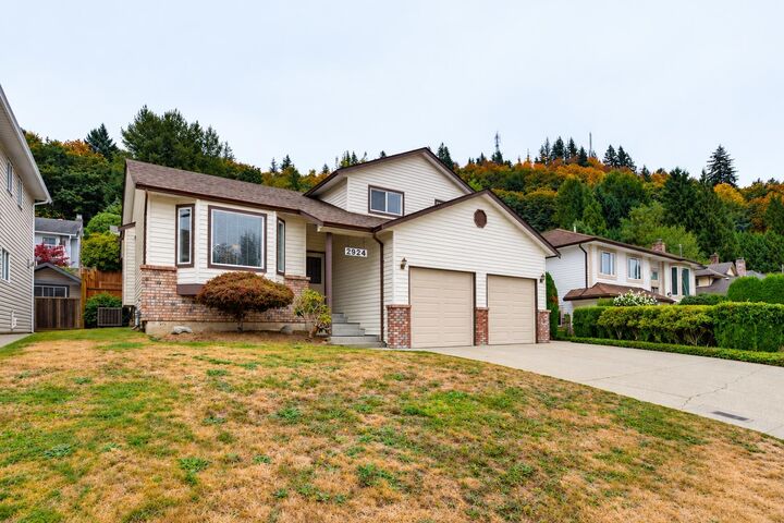 Property Photo:  2924 Glenshiel Drive  BC V3G 1G8 