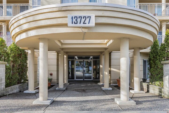 Property Photo:  13727 74 Avenue 406  BC V3W 0M7 