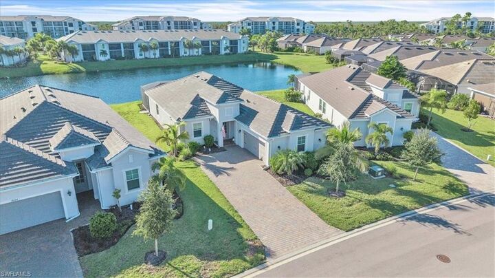 Property Photo: 14816 Redbud Ln FL 33955