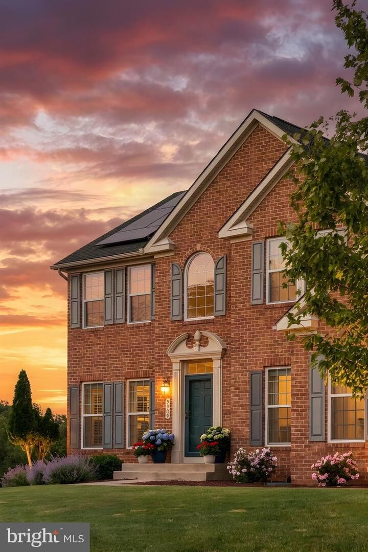 Property Photo:  9309 Mount Vernon Way  MD 20744 