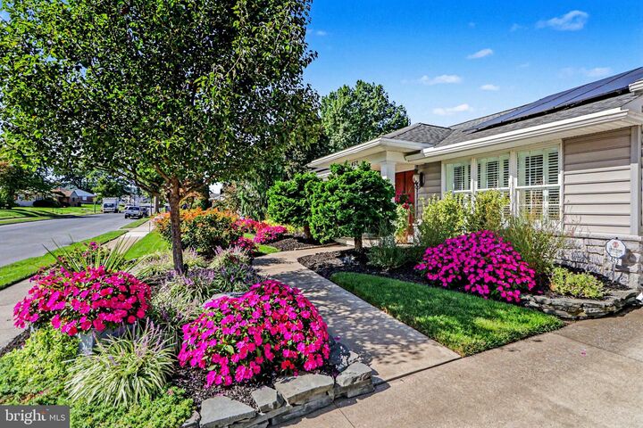 Property Photo: 453 Maple Avenue PA 17033