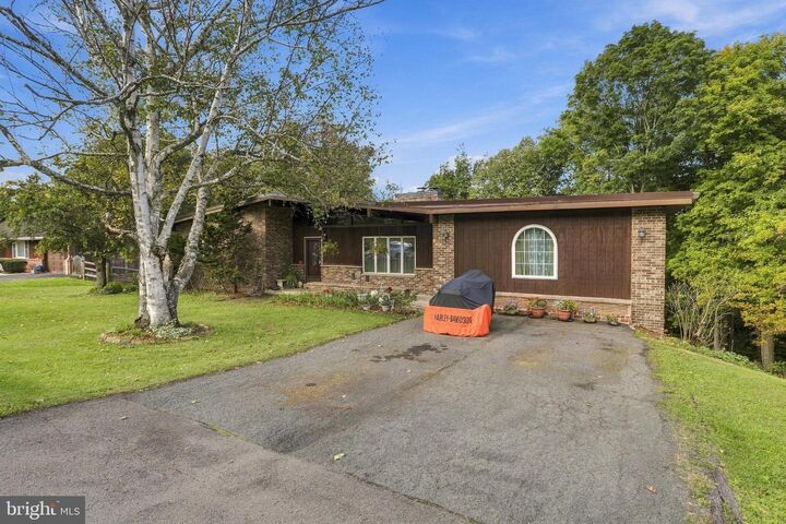 Property Photo: 65 Victoria Lane MD 21532