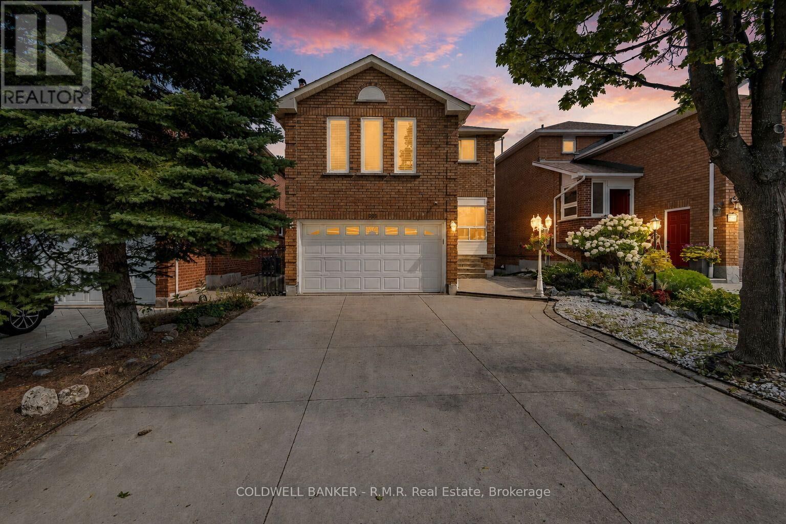 Property Photo:  292 Ukraine Road  ON L5B 3W6 