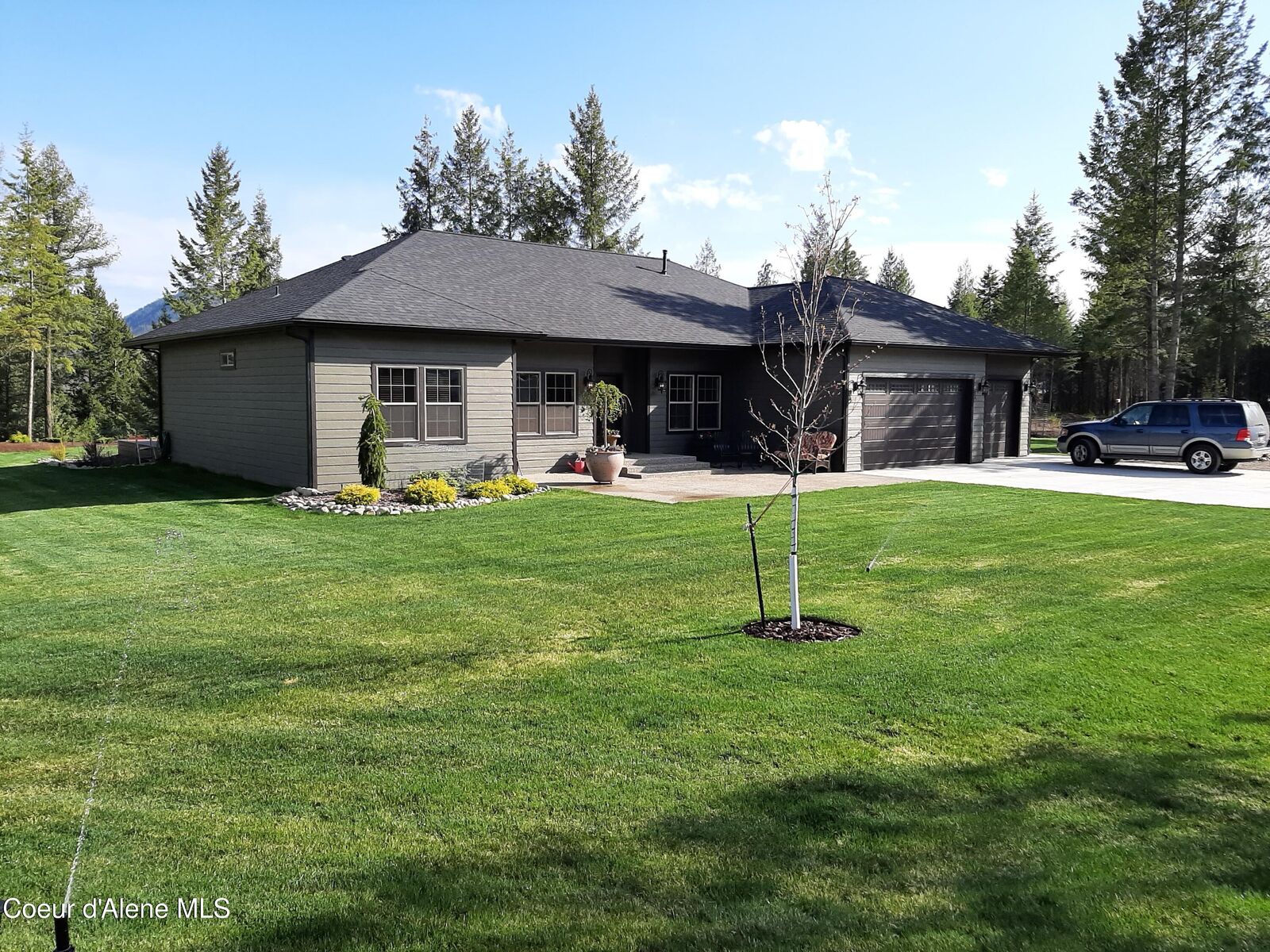 Property Photo:  49 Miley Ct  ID 83845 