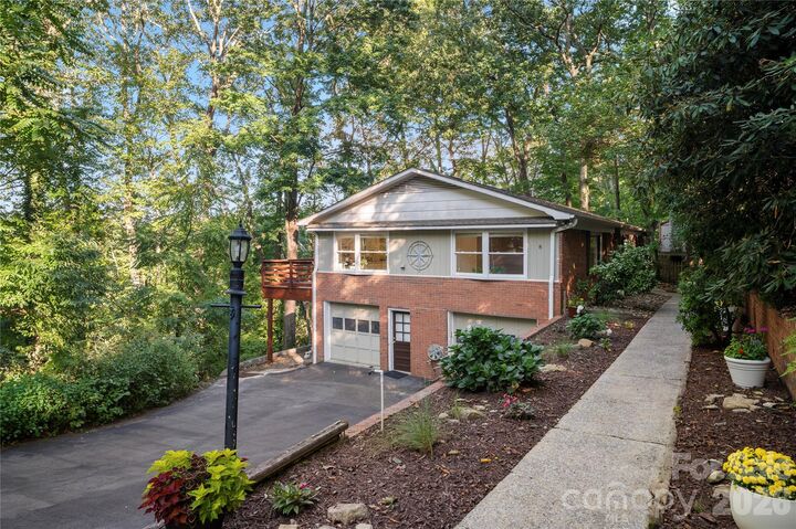 Property Photo:  8 Galax Lane  NC 28791 