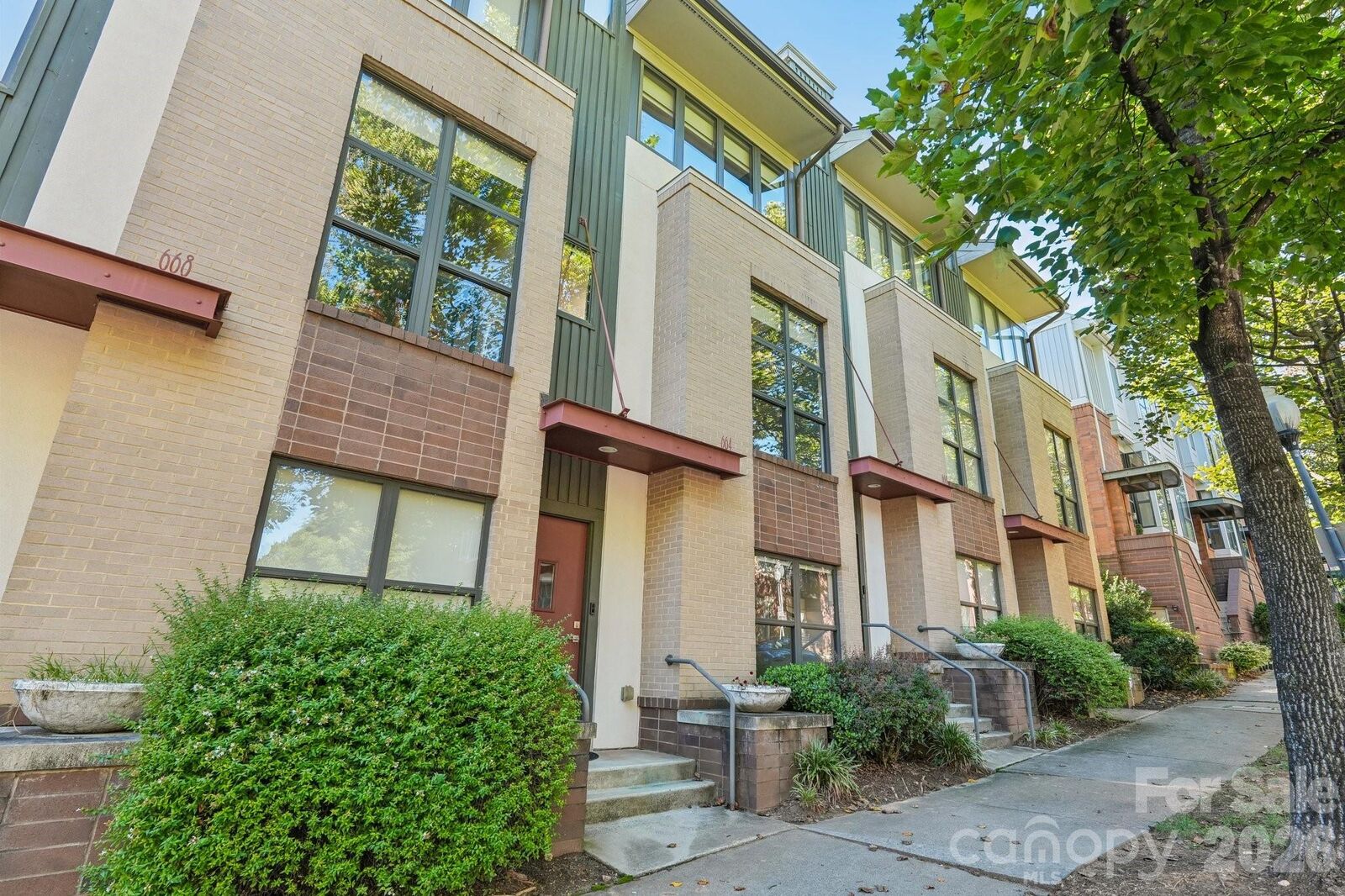 Property Photo:  664 Garden District Drive  NC 28202 