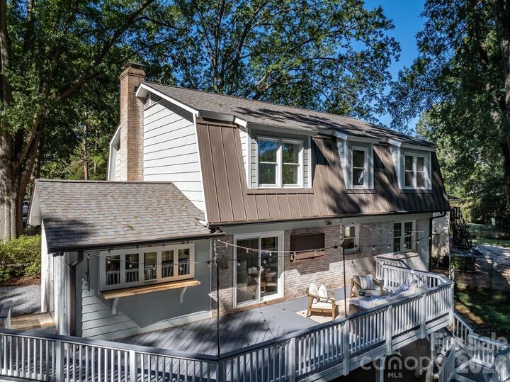 Property Photo:  6607 Long Meadow Road  NC 28210 