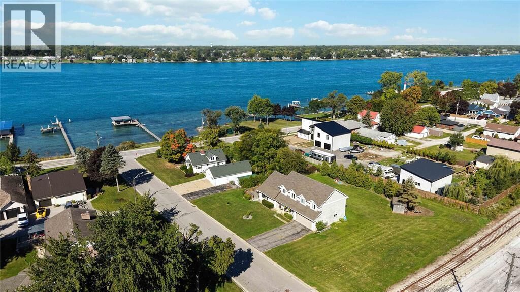 Photo de la propriété: 54 Napoleon Street ON N0N 1M0