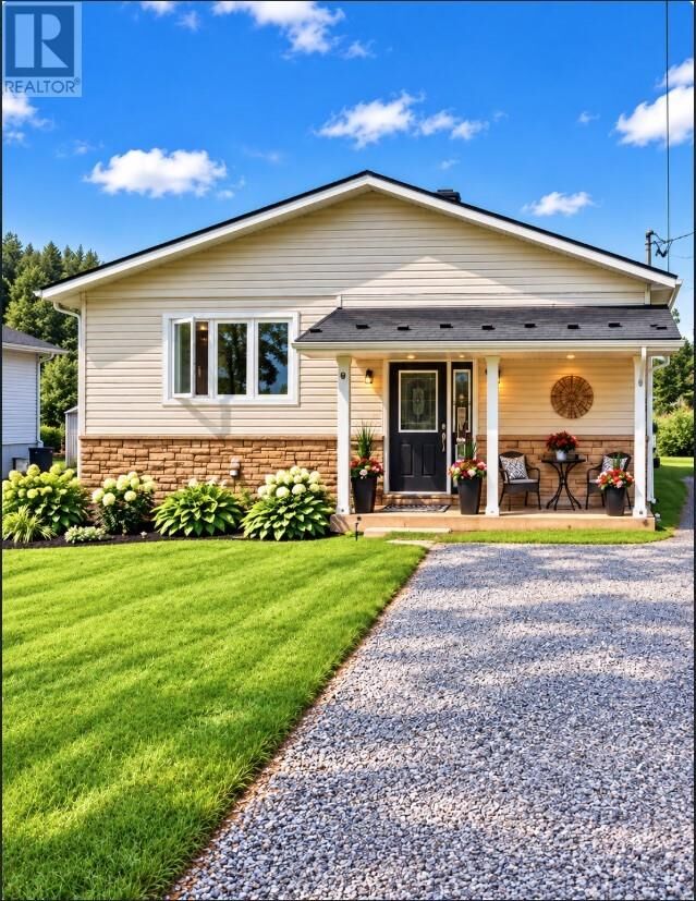 Property Photo:  94 Hill Street  ON P0M 3C0 
