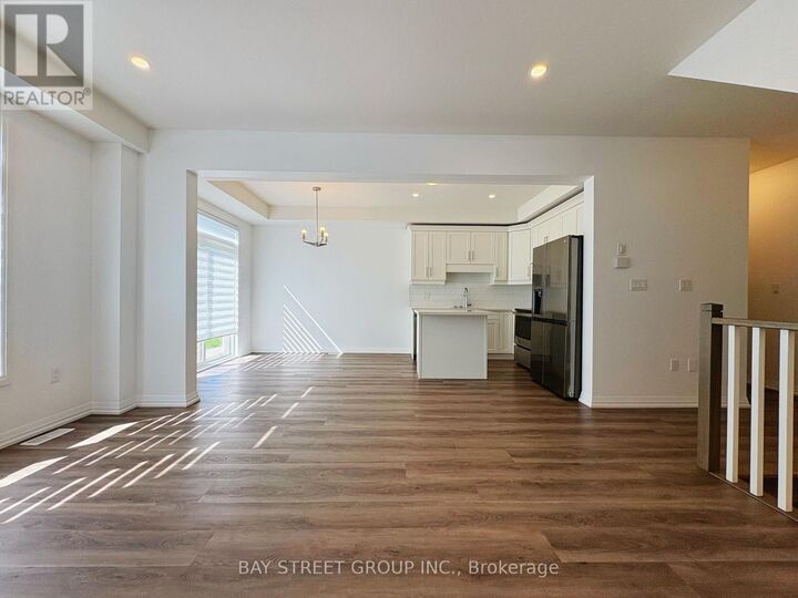 Property Photo:  7405 Matteo Drive  ON L2H 2Y6 