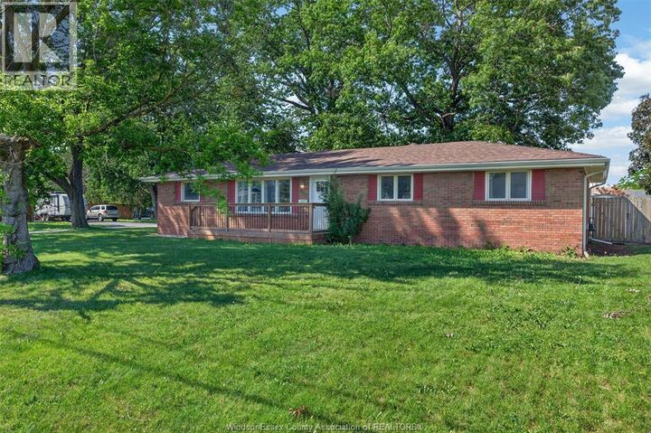 Property Photo:  520 Front Road  ON N9J 1A6 