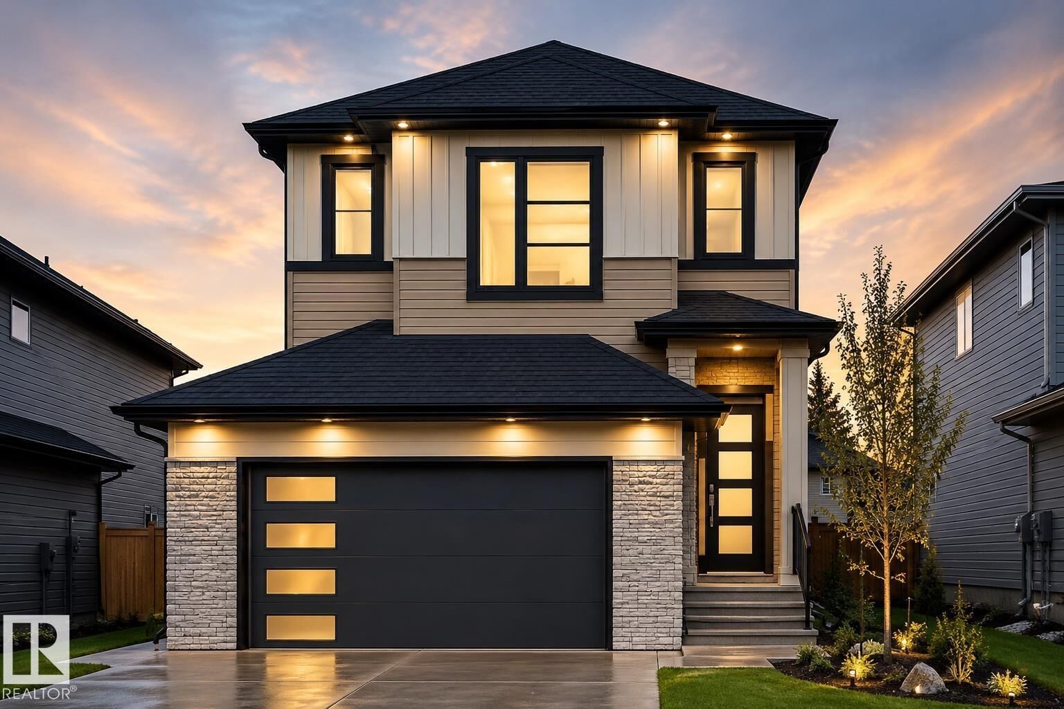 Property Photo:  2919 65 St SW  AB T6X 2Z3 