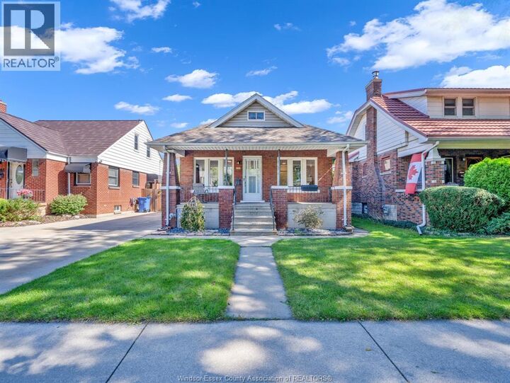 Property Photo:  2352 Lincoln Road  ON N8W 2R5 