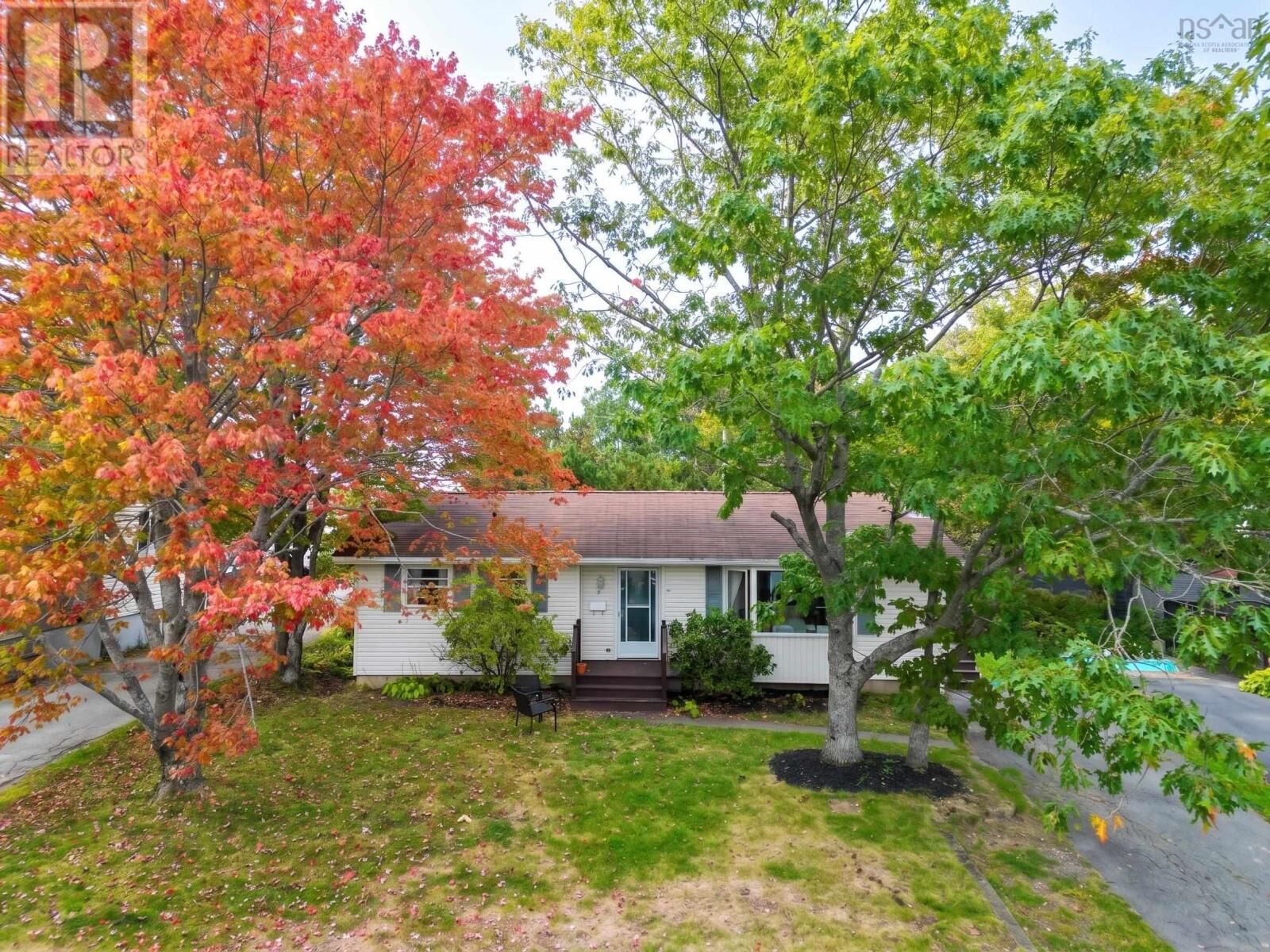 Property Photo: 7 Haviland Street NS B4C 1Y8