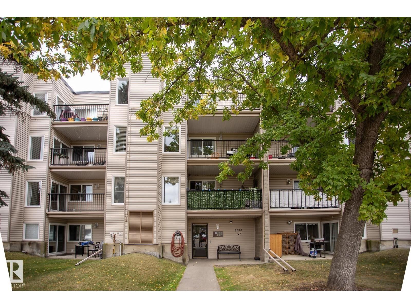 Property Photo:  #407 9810 178 St NW  AB T5T 3H4 