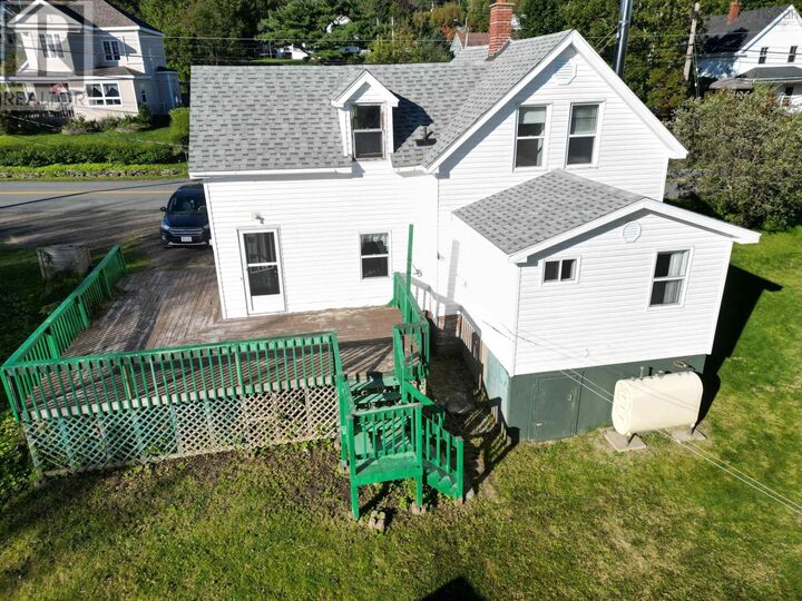 Property Photo: 618 Main Street NS B0E 1G0