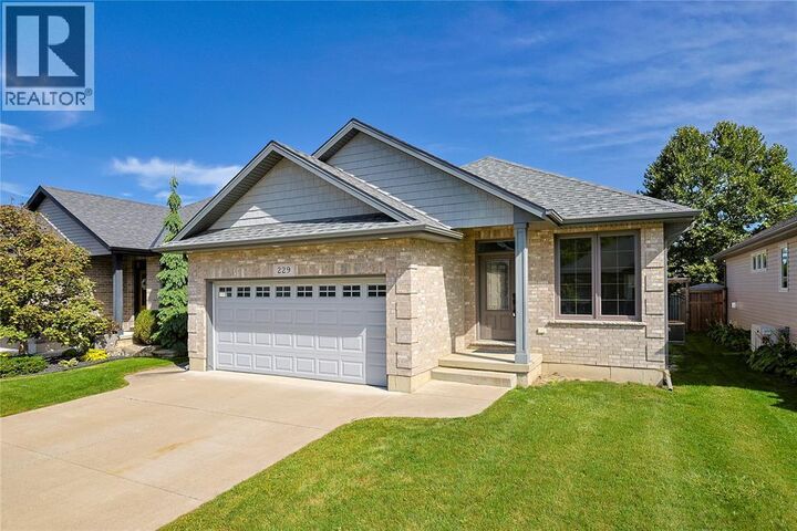 Property Photo:  229 Meadowlark Lane  ON N7S 0B6 