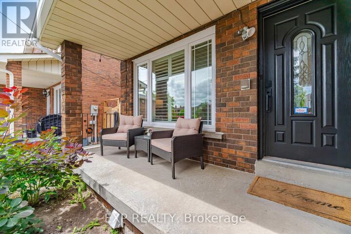 Property Photo: 70 Embassy Drive ON L4L 5B1