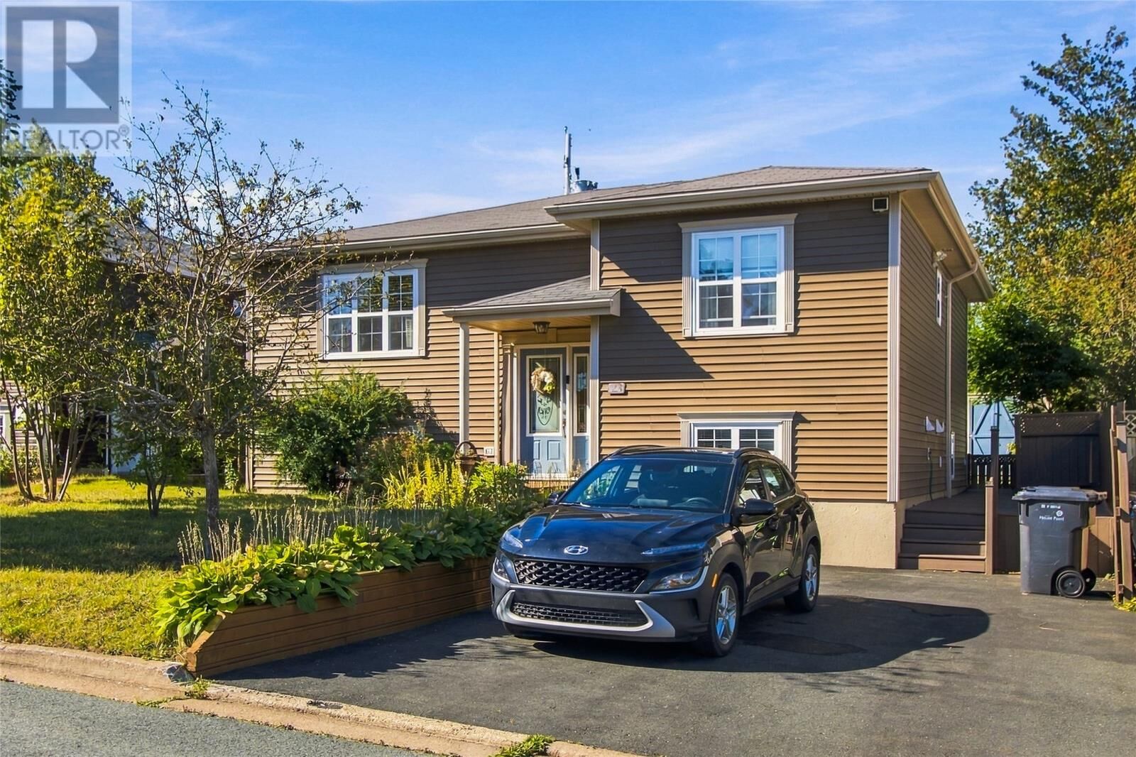 Property Photo:  23 Davis Place  NL A1N 3W8 