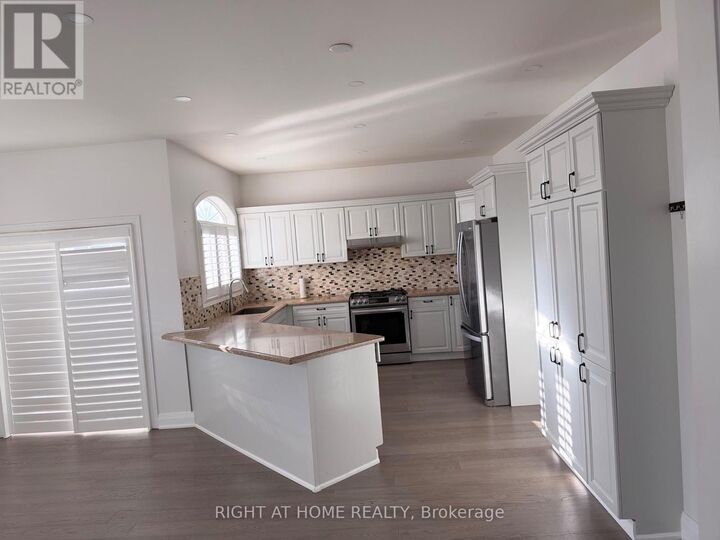 Property Photo: 1179 Ravenscroft Road ON L1T 0H9