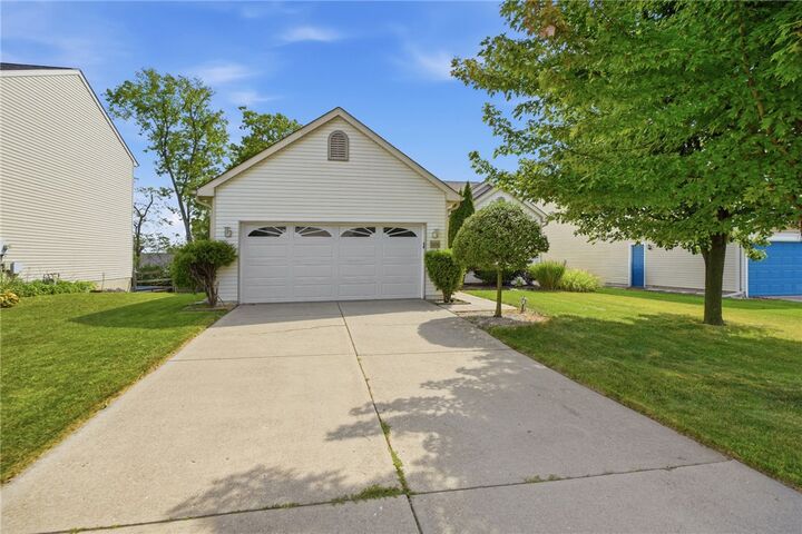 Property Photo:  5626 Autumn Drive  OH 45042 