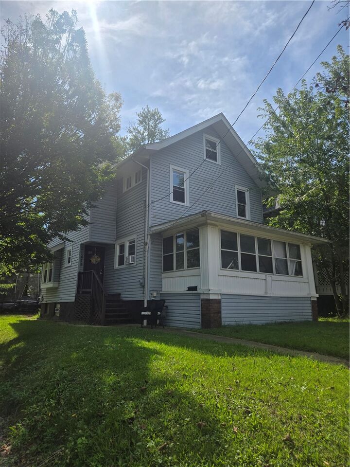 Property Photo:  812 Work  OH 44320 