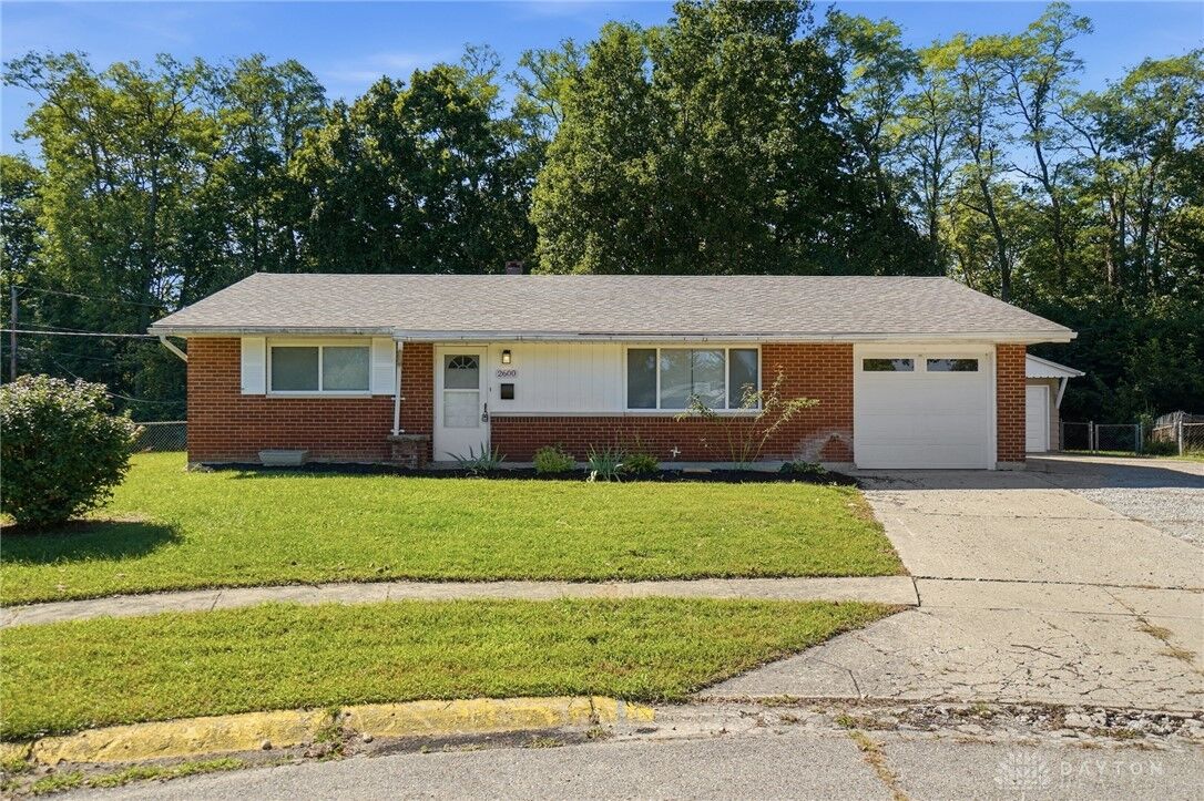 Property Photo:  2600 Tangy Court  OH 45414 