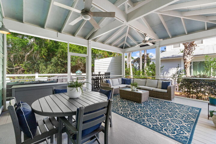 Property Photo:  31 Sweet Bay Drive  FL 32459 