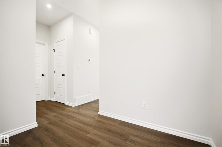 Property Photo:  2230 194A Street NW  AB T6M 3J2 
