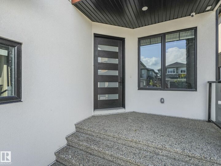 Property Photo:  120 38 Street SW  AB T6X 2W3 
