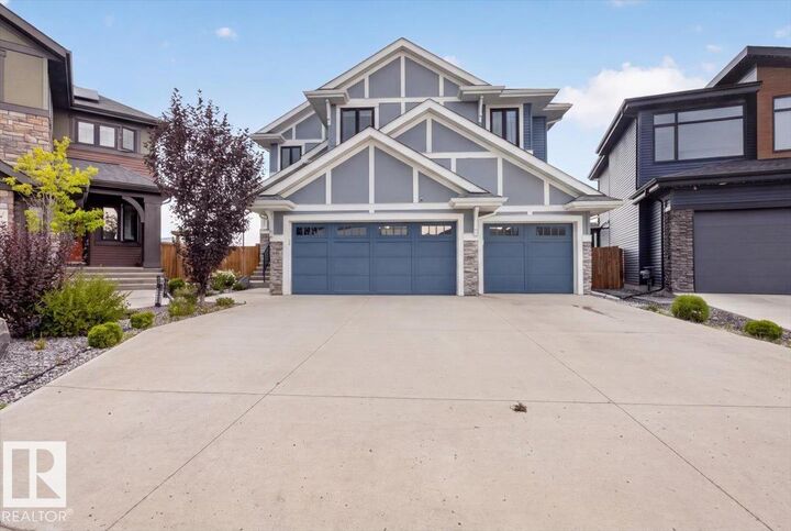 Property Photo:  6813 Knox Loop SW  AB T6W 4R3 