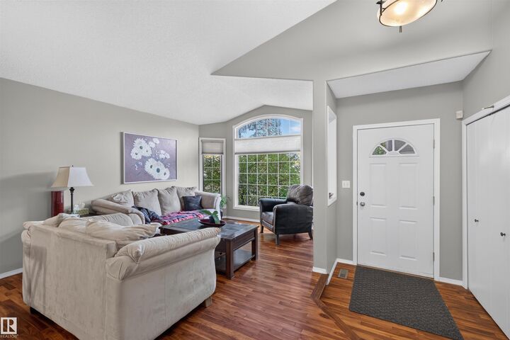 Property Photo:  65 Nottingham Boulevard  AB T8A 5P1 