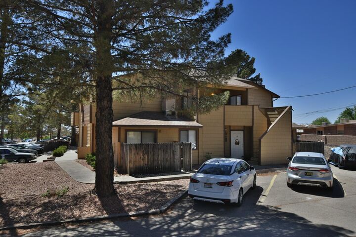 Property Photo:  2100 Stardust Court  NM 88310 