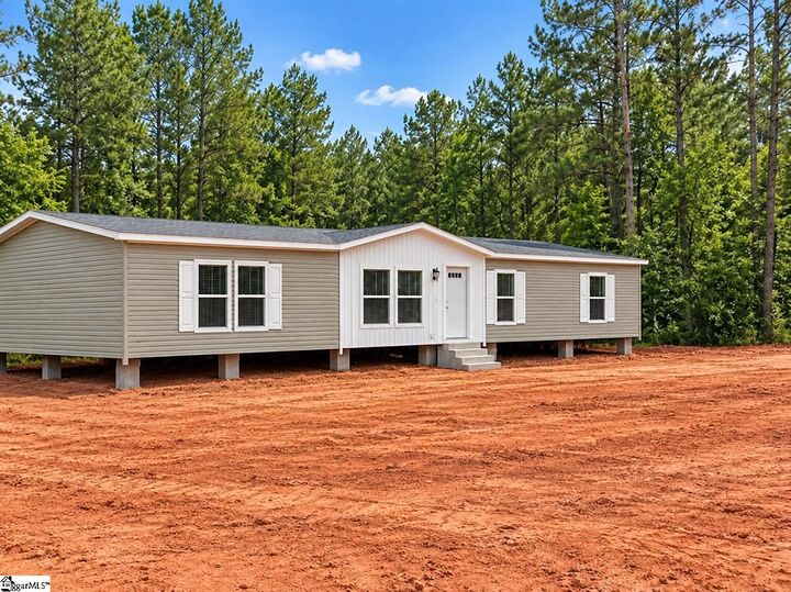 Property Photo:  1080 S Harper St. Extension  SC 29360 