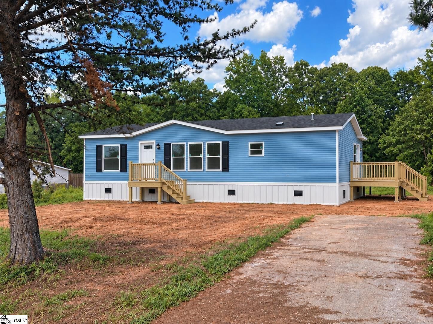 Property Photo: 106 Carson Creek Drive SC 29673