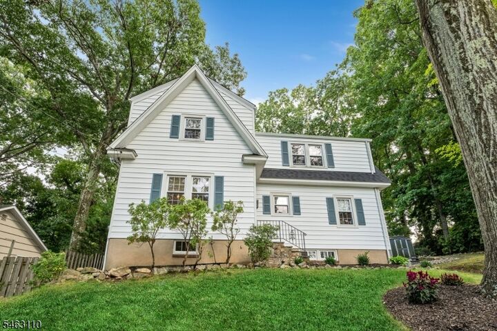 Property Photo: 92 Hillcrest Ave NJ 07960