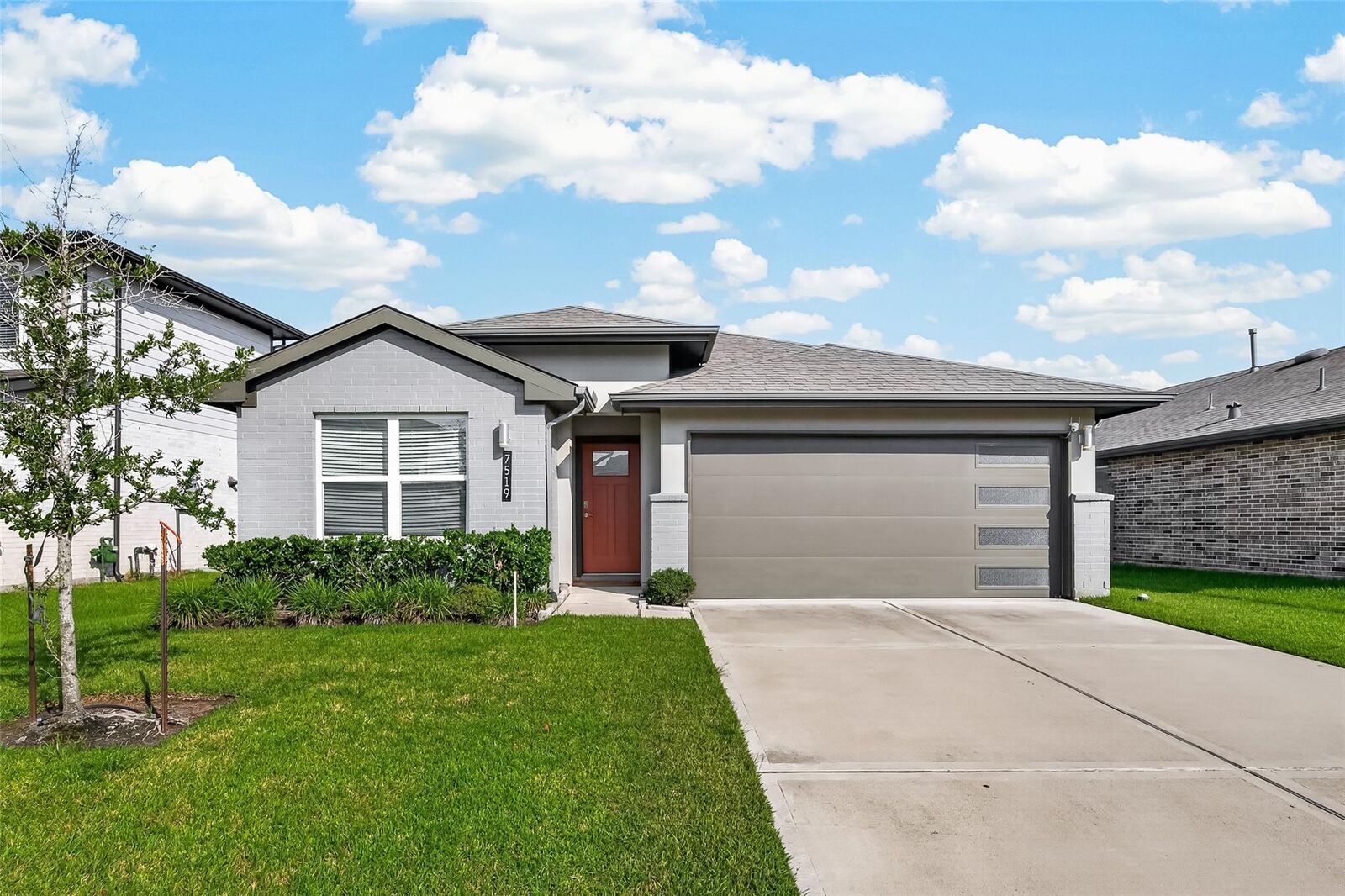 Property Photo:  7519 Victoria Brook Trace  TX 77407 