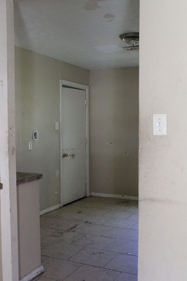 Property Photo:  4813 Angleton Street  TX 77033 