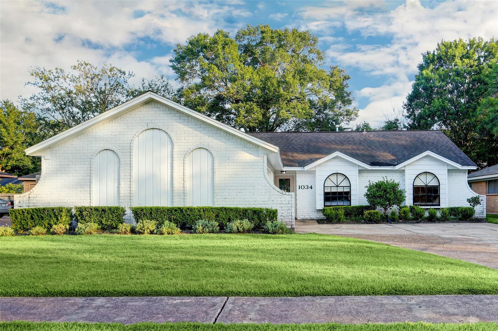 Property Photo:  1034 Montour Drive  TX 77062 