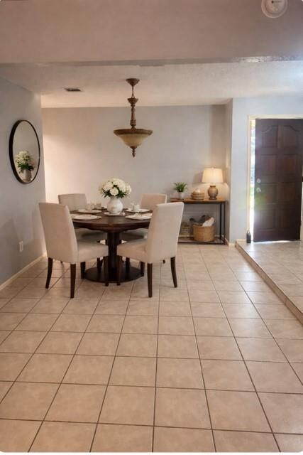 Property Photo:  1202 Twining Oaks Lane  TX 77489 