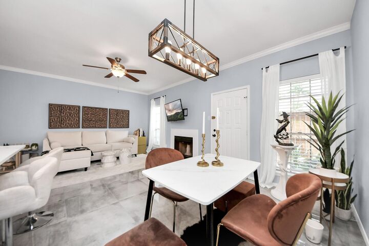 Property Photo:  3800 Tanglewilde Street 503  TX 77063 
